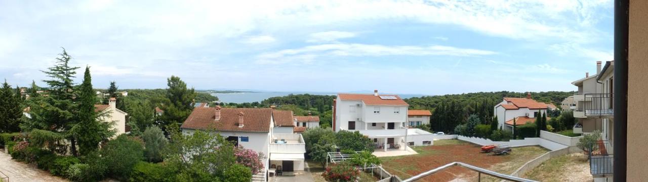 Apartments Miriam Premantura Exterior foto